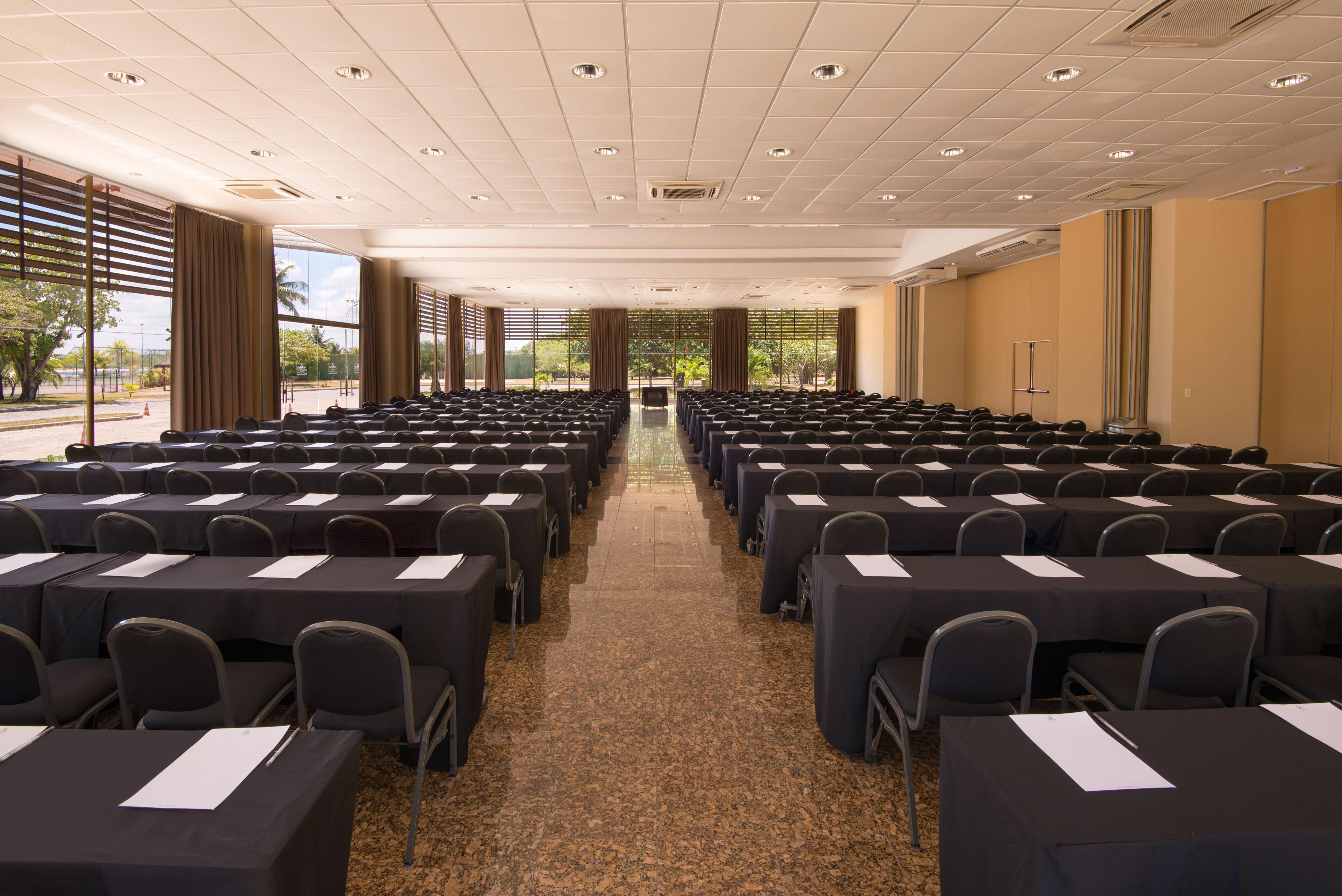 Vila Gale Cabo Cabo de Santo Agostinho Exterior foto The ballroom at the Sheraton Vistana Resort